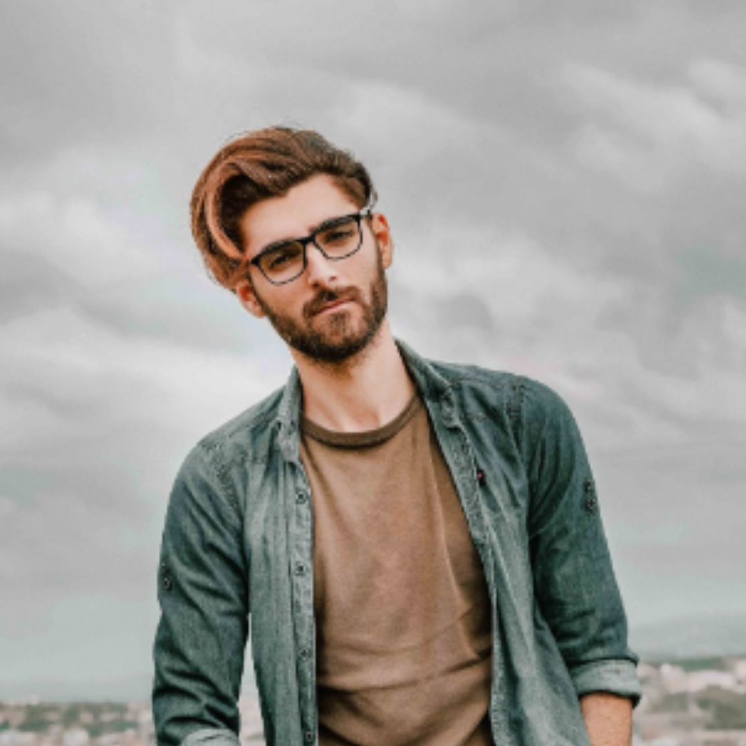 <em>Juan David P.</em>